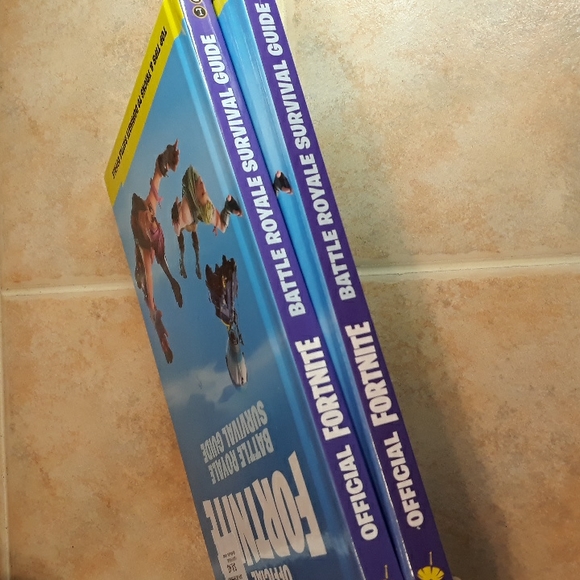 Official Fortnite Battle Royale Survival Guide Book - Picture 2 of 8